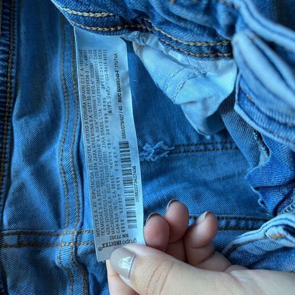 ZARA MID-RISE JEANS WITH‎ RIPPED HEMS CROPPED SKINNY DENIM WOMENS SIZE 8 … - Picture 8 of 9